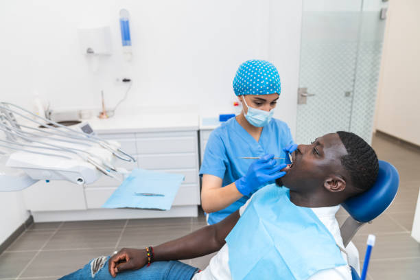 Best Emergency Tooth Extraction in Jan Phyl Village, FL